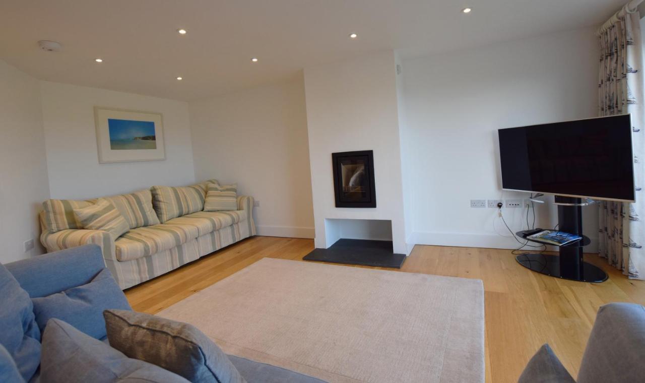 Whispers - 4 Bedroom Modern Family Holiday Home In Salcombe Sleeps 8 Bagian luar foto